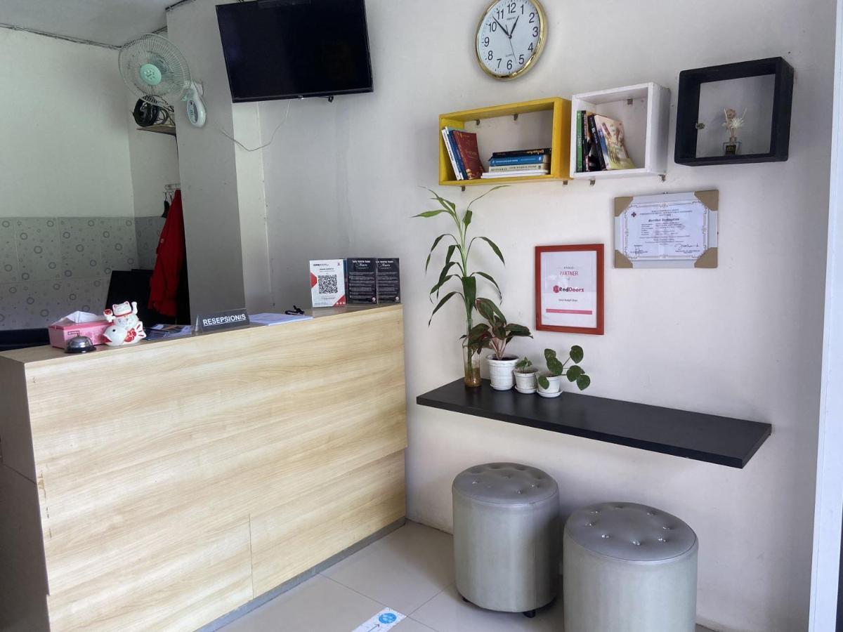 Reddoorz Near Rsud Margono Purwokerto 3 Hotel Kültér fotó