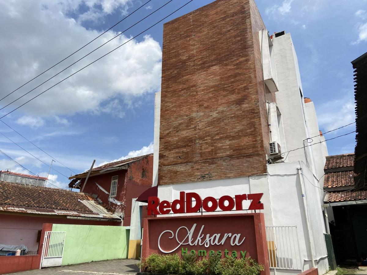 Reddoorz Near Rsud Margono Purwokerto 3 Hotel Kültér fotó
