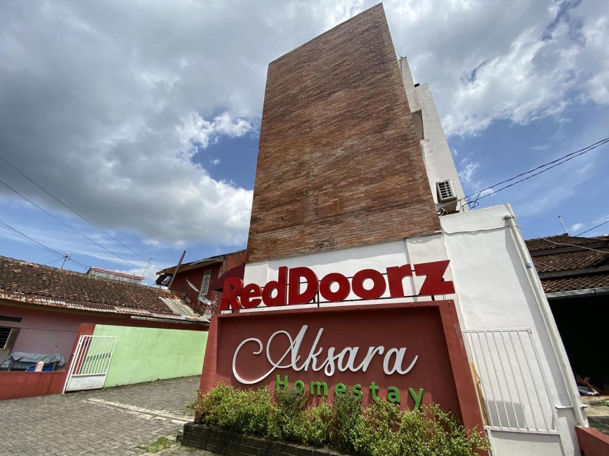 Reddoorz Near Rsud Margono Purwokerto 3 Hotel Kültér fotó