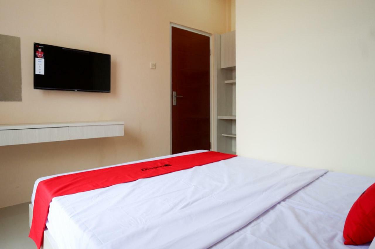 Reddoorz Near Rsud Margono Purwokerto 3 Hotel Kültér fotó